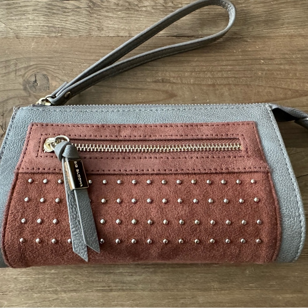 Big Buddha Wristlet - Picture 1 of 6